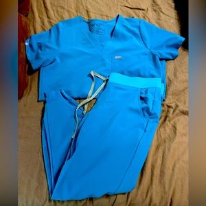 FIGS SCRUB SET- AQUA